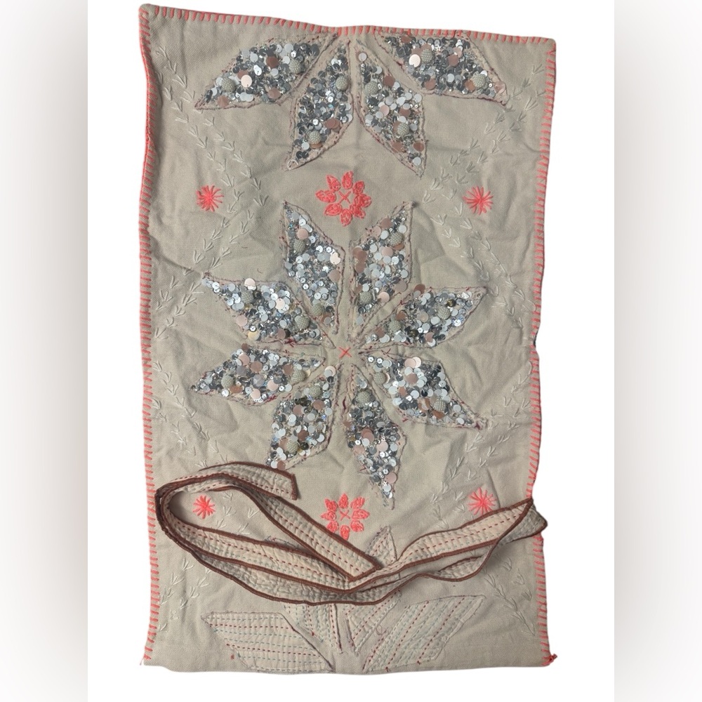 NWOT Free People Holiday Snowflake Embellished Holiday Gift Sack - Picture 4 of 4